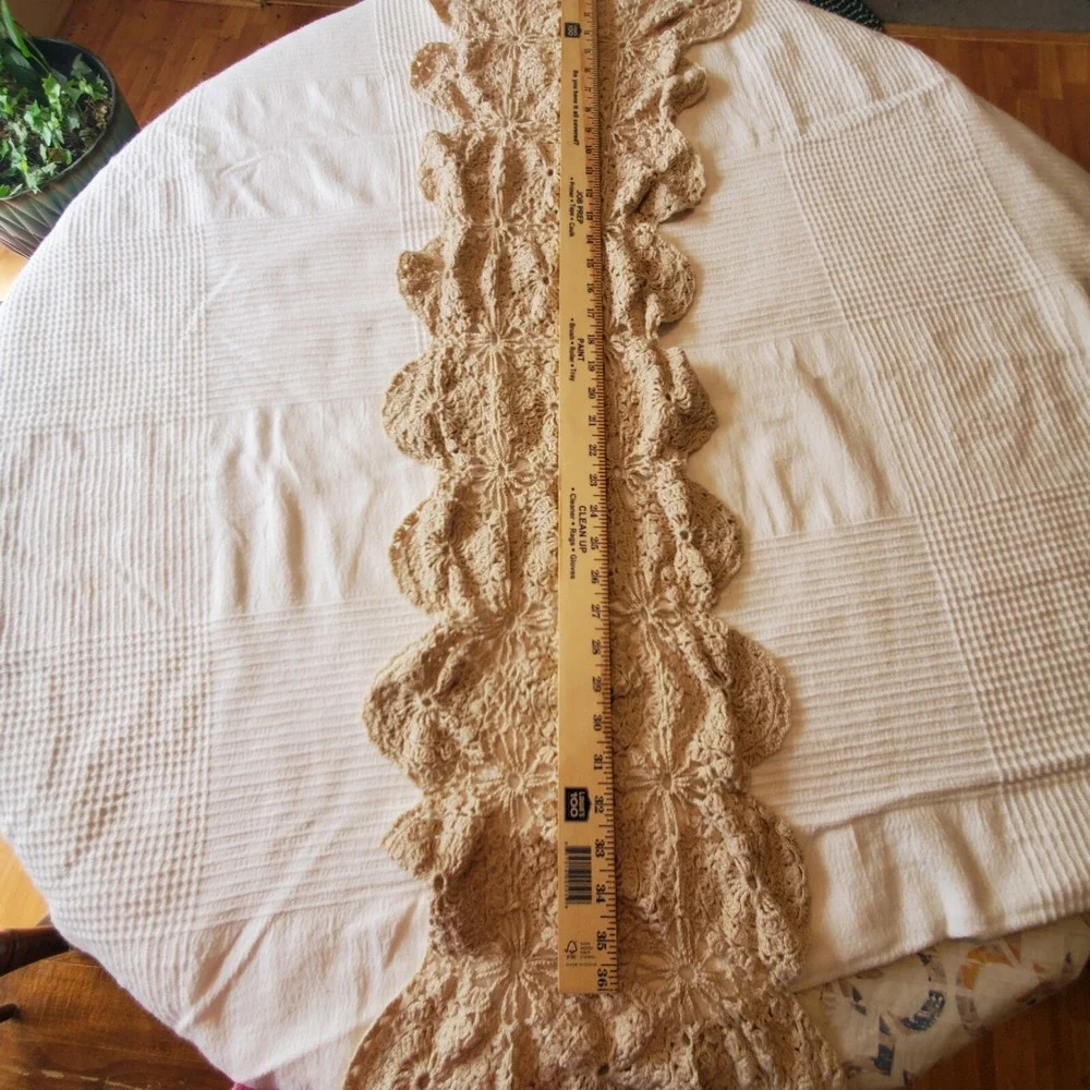 Doily Hand made brown Crocheted Table Runner 40